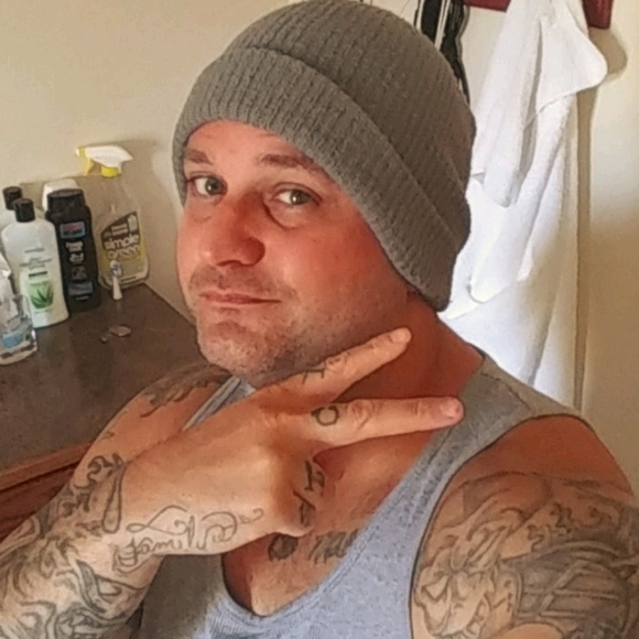 Meet your Posher, Jovanne - Picture 2 of 2